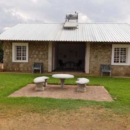 Meteorite Rest Camp Grootfontein Exterior foto
