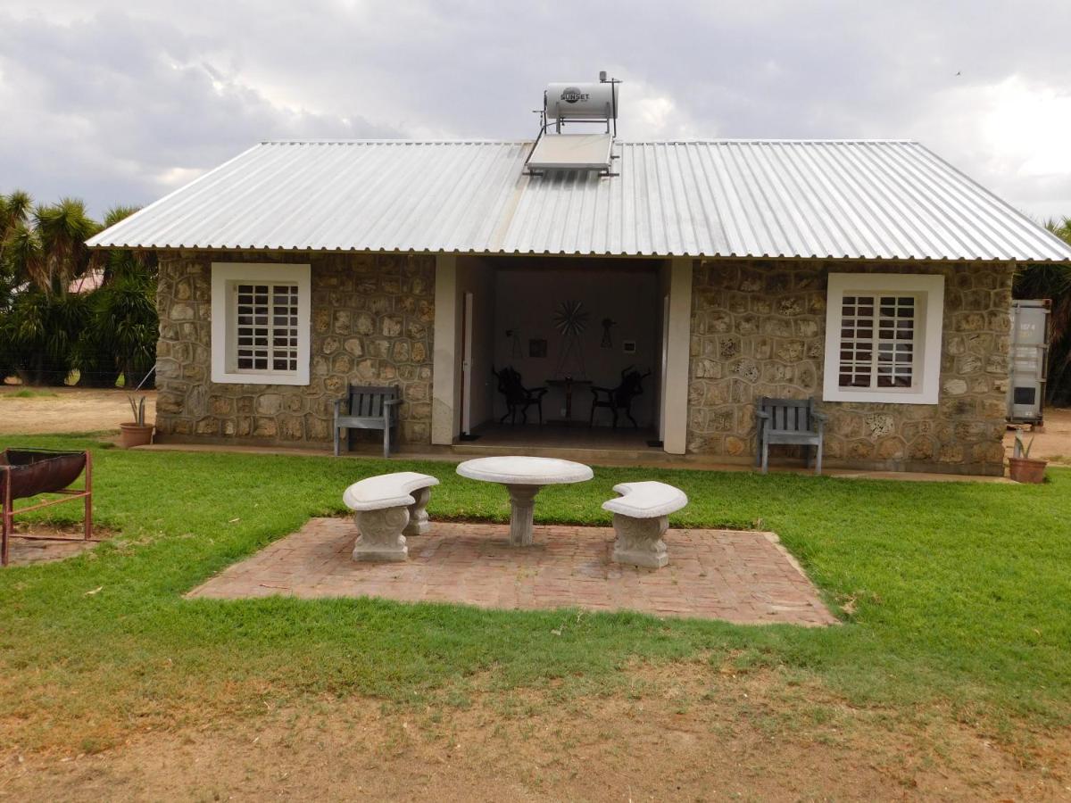 Meteorite Rest Camp Grootfontein Exterior foto
